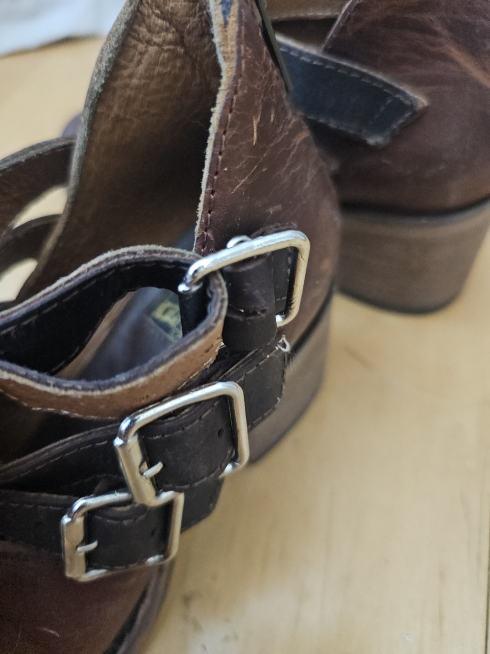 Freebird by Steven Dawson Booties Brown Distressed Leather Triple Buckle Boots - Picture 11 of 12